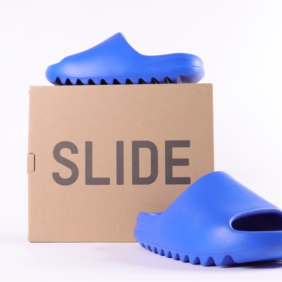 ♦️SOLD♦️YEEZY SLIDES AZURE - Picture 7 of 7